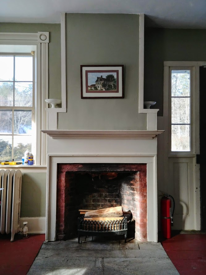 20190201_095323_HDR SW first floor fireplace
